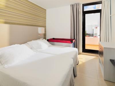 H10 Suites Lanzarote Gardens - Familiensuite