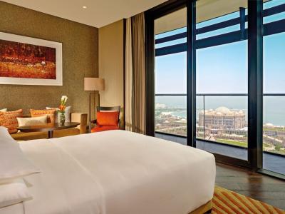 Grand Hyatt Abu Dhabi Hotel and Residences Emirates - View Zimmer (DM)