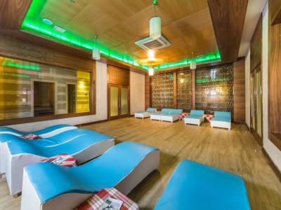 Club Dizalya