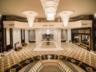 JUJU Premier Palace