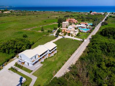 Almyros Villas Resort