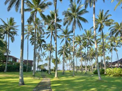 Candi Beach Resort & Spa