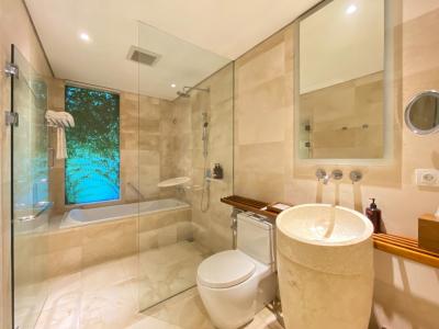 Candi Beach Resort & Spa - Deluxe Bungalow
