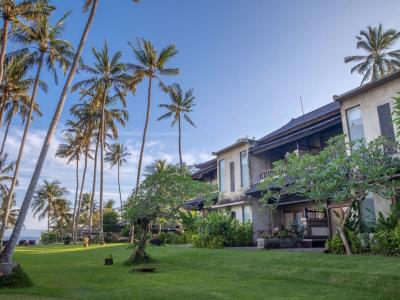 Candi Beach Resort & Spa