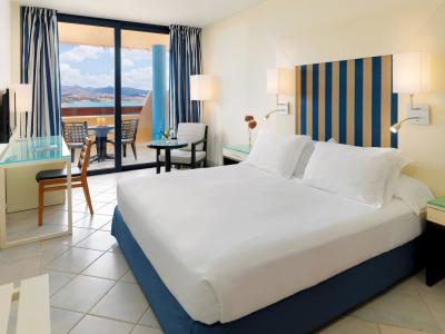 H10 Tindaya - Doppelzimmer seitlicher Meerblick