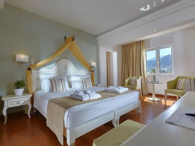 Alexander Beach Hotel & Village Resort - Premium Suite 2SZ Gartenblick