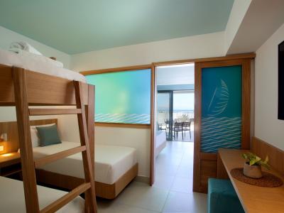 Arina Beach Resort - Familienzimmer