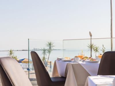 Epos Luxury Beach Hotel