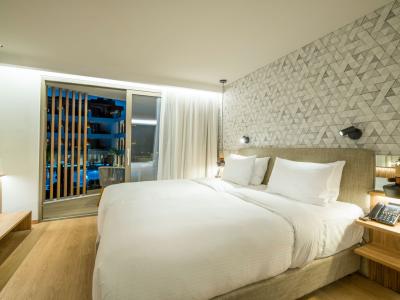 AKASHA Beach Hotel & Spa - Doppelzimmer Dazzling Blue Meerblick