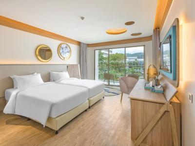 Andaman Embrace Patong - Doppelzimmer Deluxe Typ C