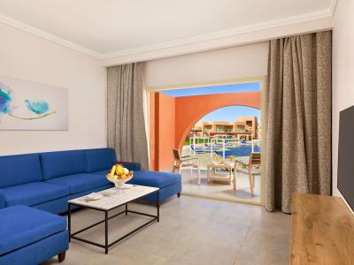 Pickalbatros Jungle Aqua Park Resort-Neverland Hurghada - Familienzimmer 2 Schlafzimmer Poolblick