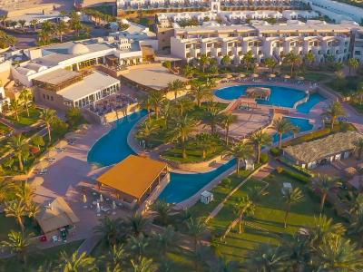 Fort Arabesque Resort & Spa, Villas & The West Bay