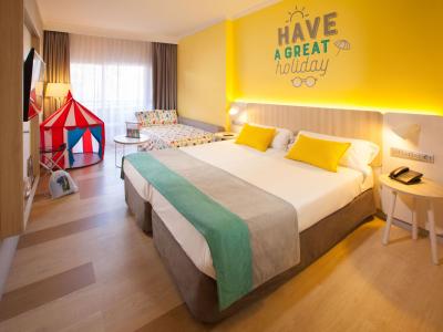 Abora Continental by Lopesan Hotels - Familienzimmer