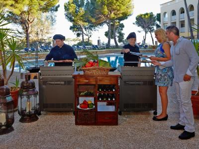 Comitas Floramar - Frühstück/Halbpension