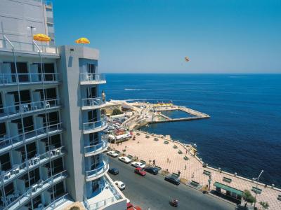 Preluna Hotel