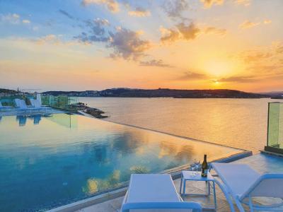 Seaview Hotel - Adults Only 16+