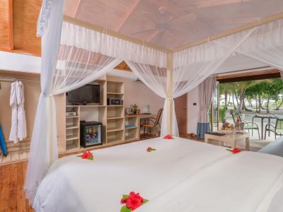 Meeru Island Resort & Spa - Jacuzzi Strand Villa