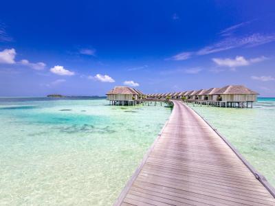 LUX* South Ari Atoll - Water Villa
