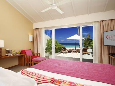Centara Ras Fushi Resort & Spa - Beach Villa