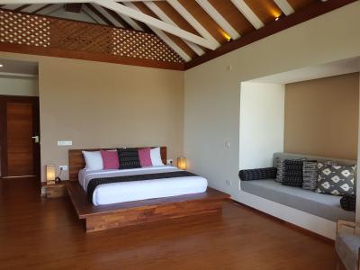 Kudafushi Resort & Spa - Beach Villa
