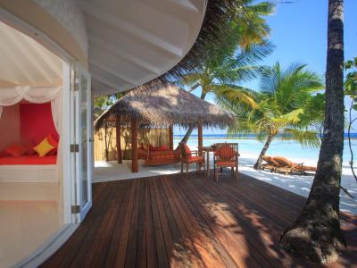 Sun Siyam Vilu Reef Maldives - Deluxe Beach Villa