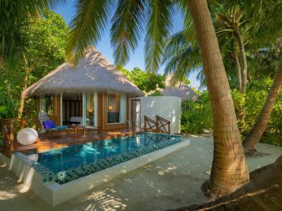 Mercure Maldives Kooddoo - Beach Pool Villa