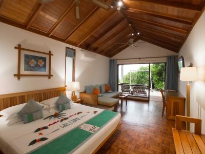 Reethi Beach Resort - Deluxe Villa