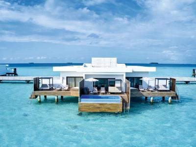 RIU Palace Maldivas - Overwater Pool Suite
