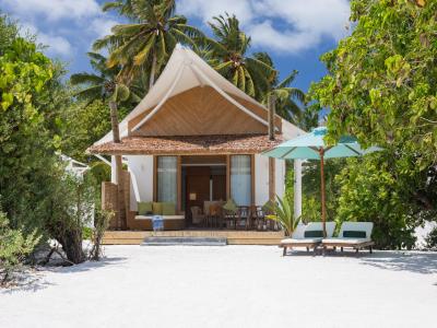 Cinnamon Hakuraa Huraa Maldives - Platinum Beach Bungalow