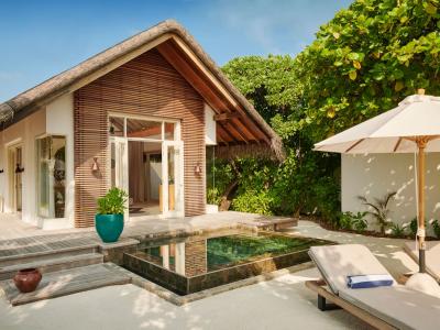 Fairmont Maldives, Sirru Fen Fushi - Beach Villa