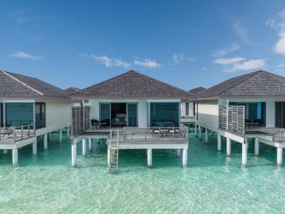 Le Meridien Maldives Resort & Spa - Ocean Villa Sunrise