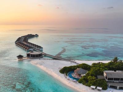 Le Meridien Maldives Resort & Spa