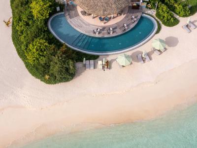 Le Meridien Maldives Resort & Spa