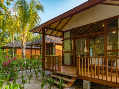 Fiyavalhu Resort Maldives - Deluxe Beach Villa