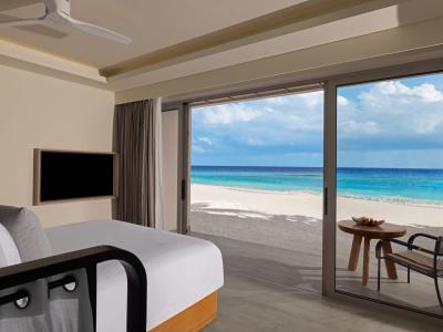 Avani+ Fares Maldives - Premium DLX Ocean View