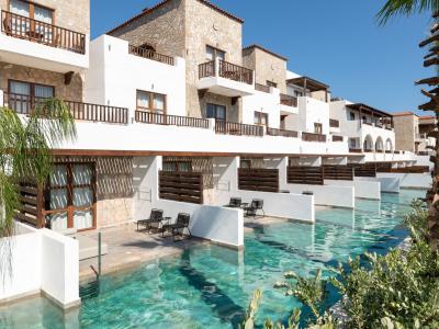 Costa Lindia Beach Resort - Doppelzimmer Sharing Pool