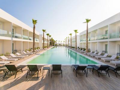 White Dreams Resort - Doppelzimmer Superior Poolblick
