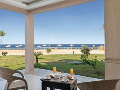 Pickalbatros Sea World Resort - Beachfront Meerblick