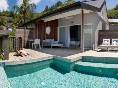 Carana Beach Hotel - Oceanview Pool Chalet