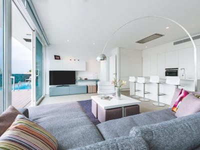 Hotel Baobab Suites - Suite 1 Schlafzimmer seitlicher Meerblick, Privatpool und Whirlpool auf der Terrasse