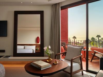 Tivoli La Caleta Tenerife Resort - Doppelzimmer Premium seitlicher Meerblick