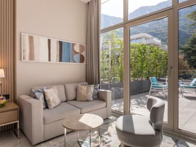 Hyatt Regency Kotor Bay - Doppelzimmer Premium mit 1 King-Bett + 1 Twin-Bett (Z1D)