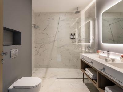 Hyatt Regency Kotor Bay - Doppelzimmer mit 1 King-Bett oder 2 Twin-betten