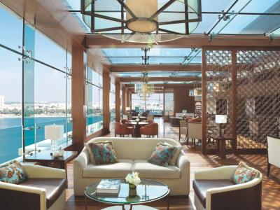 The Ritz-Carlton Abu Dhabi, Grand Canal - ausstattung