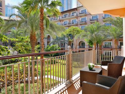 The Ritz-Carlton Dubai Jumeirah - ausstattung