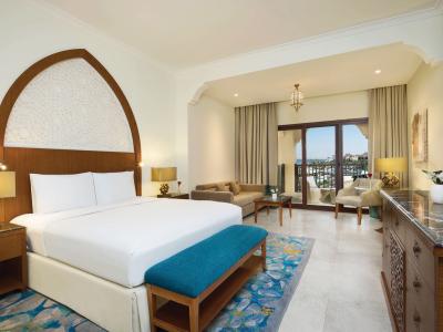DoubleTree by Hilton Resort & Spa Marjan Island - Doppelzimmer Poolblick