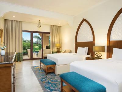 DoubleTree by Hilton Resort & Spa Marjan Island - Deluxe Doppelzimmer