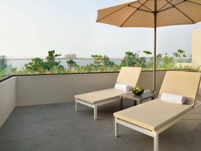 Mövenpick Resort Al Marjan Island - zimmer