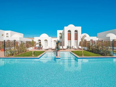 Fort Arabesque Resort & Spa, Villas & The West Bay