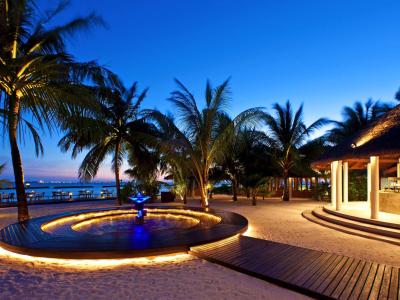 Sheraton Maldives Full Moon Resort & Spa - ausstattung